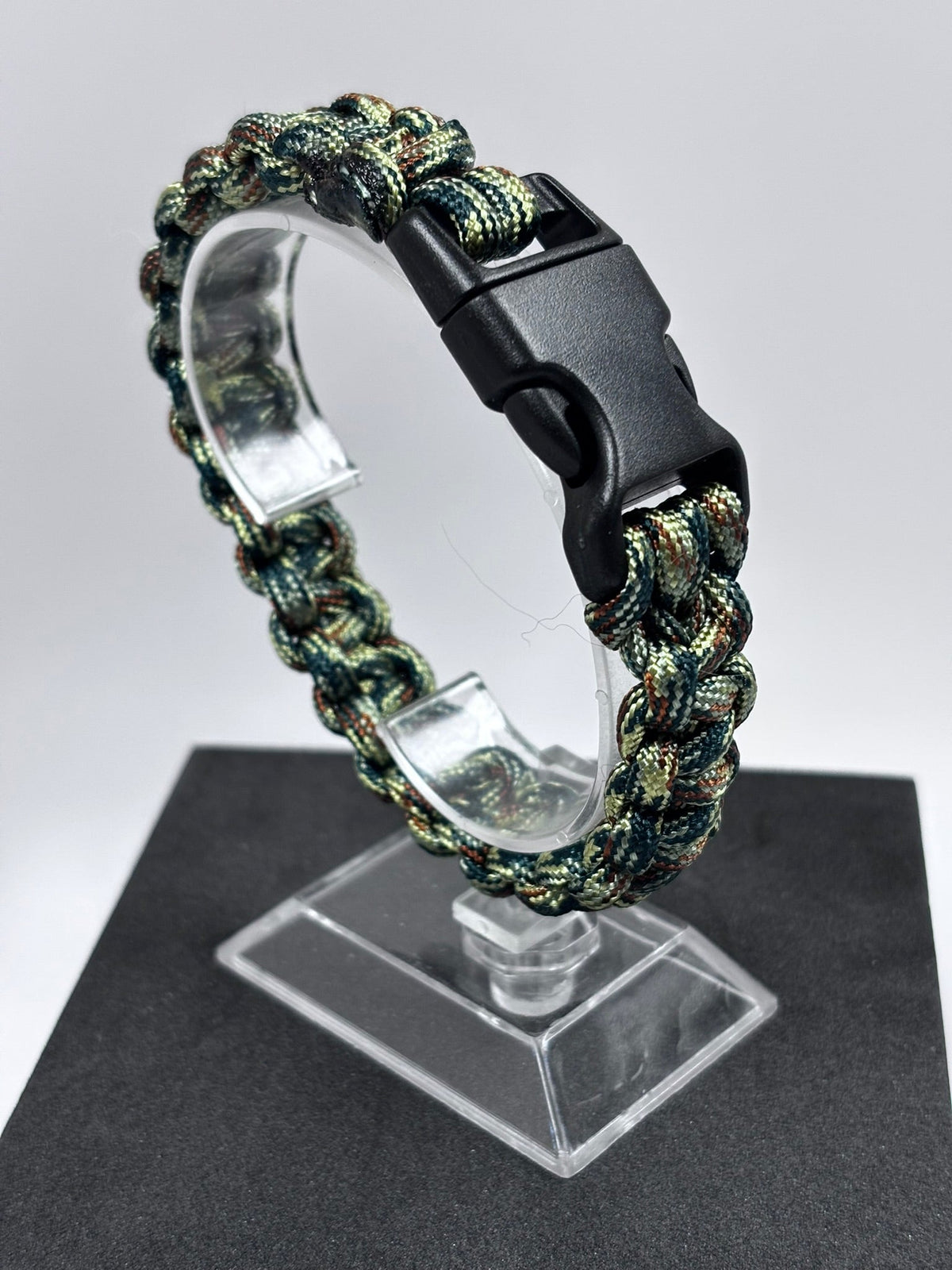 Bracelet de survie en paracorde Cobra camouflage forêt