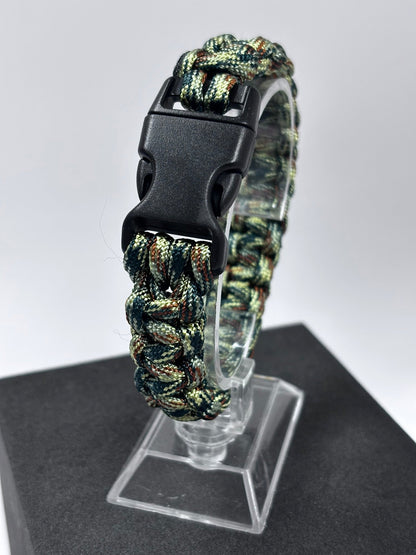 Bracelet en paracorde Cobra (Camouflage forêt)