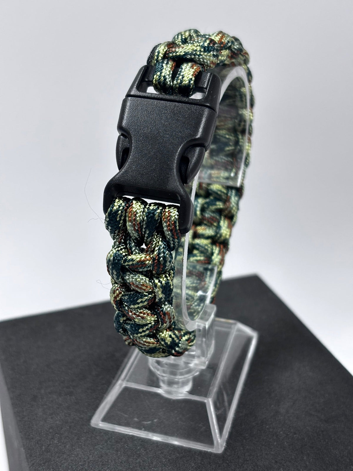 Bracelet de survie en paracorde Cobra camouflage forêt