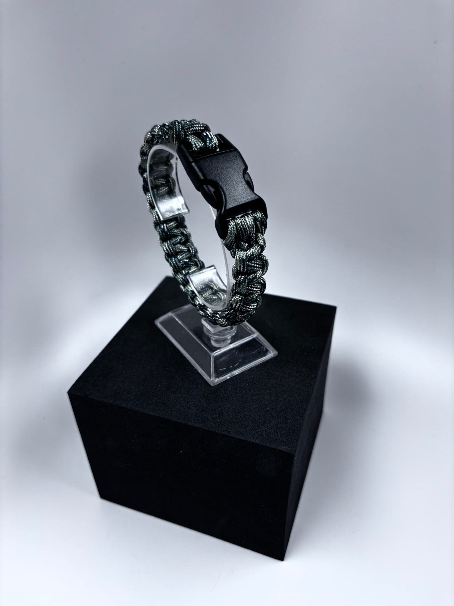 Bracelet en paracorde Cobra (Vert Camo)