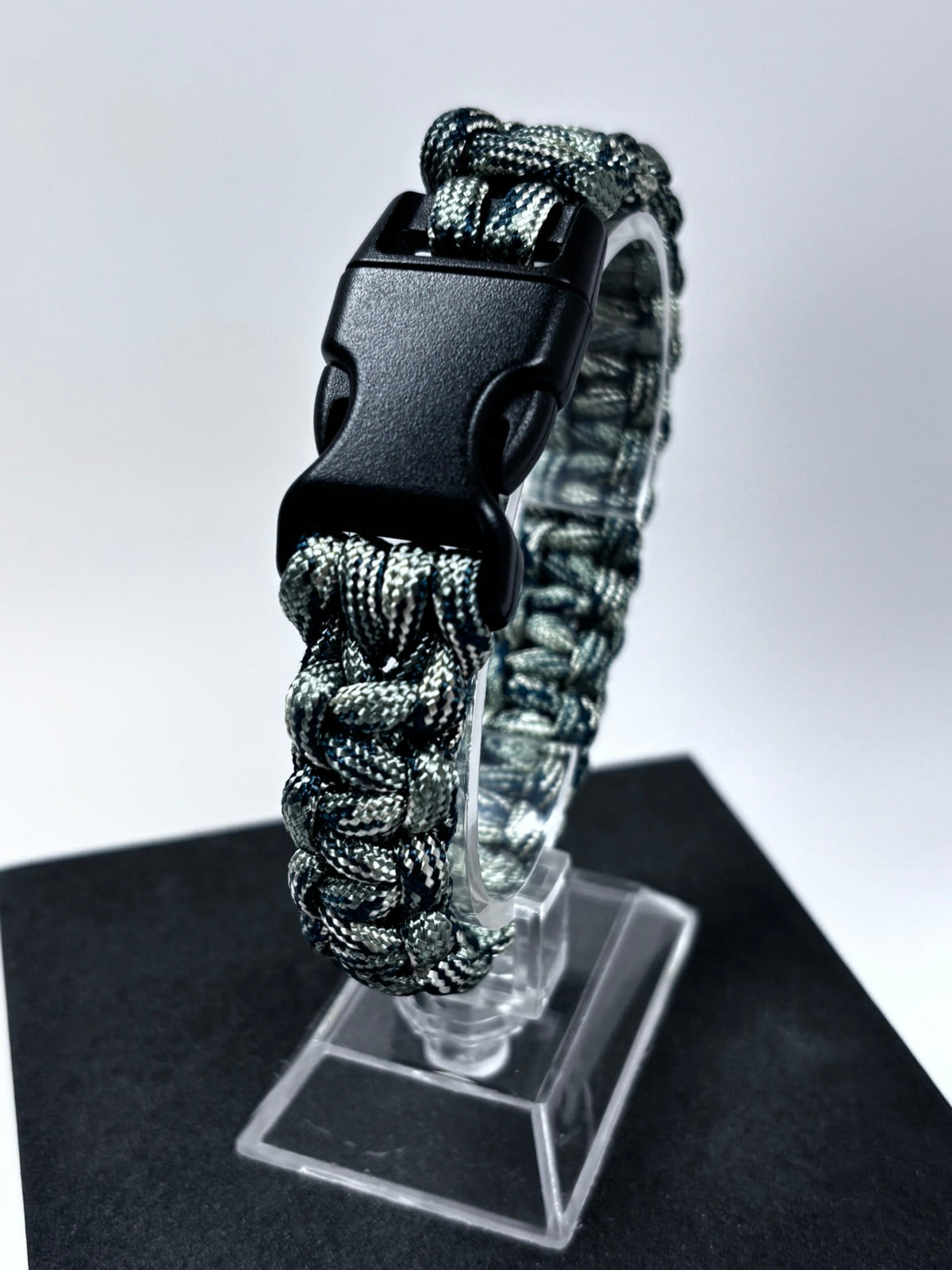 Bracelet de survie en paracorde Cobra camouflage vert