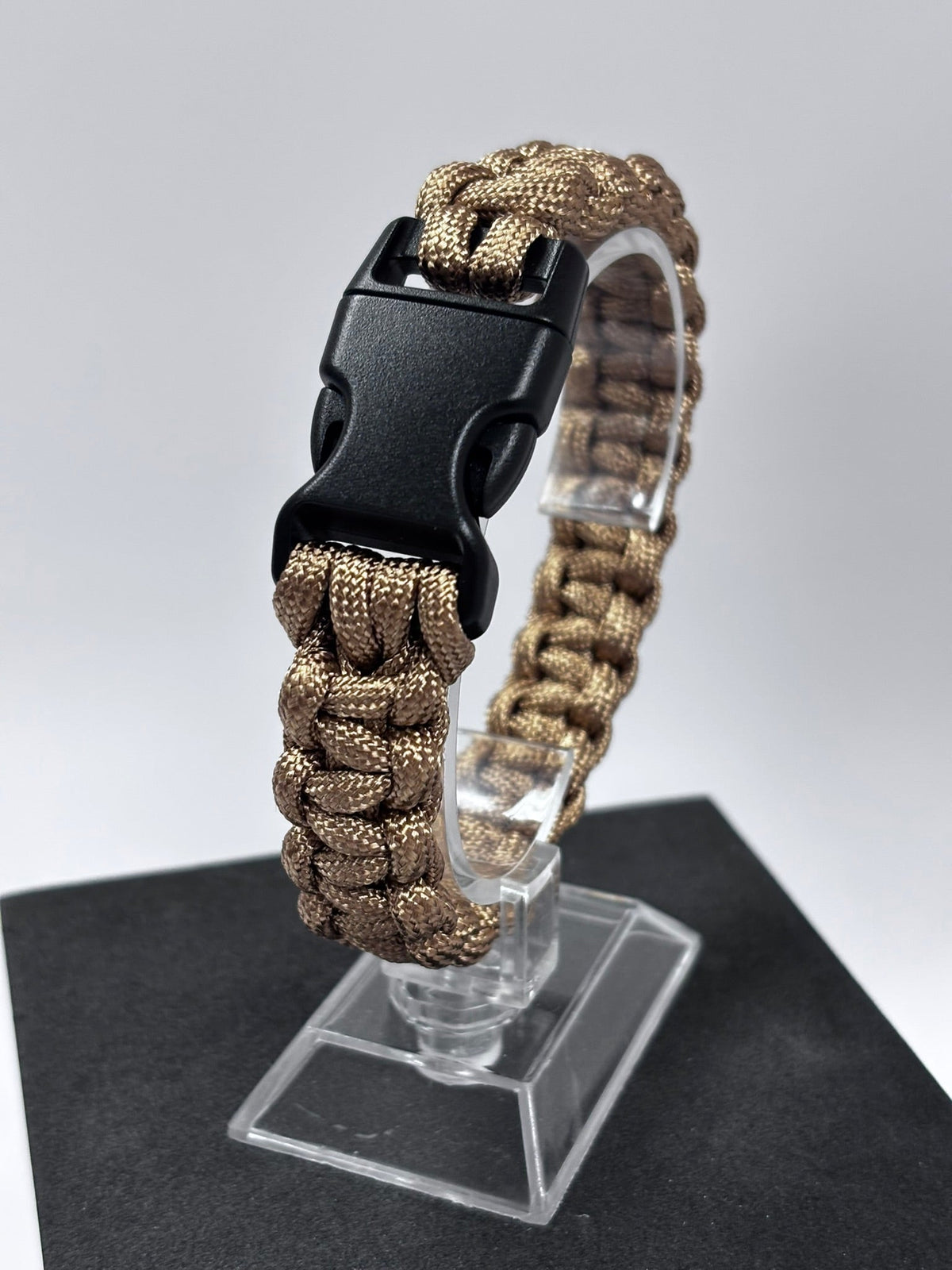 Bracelet de survie en paracorde Cobra sable