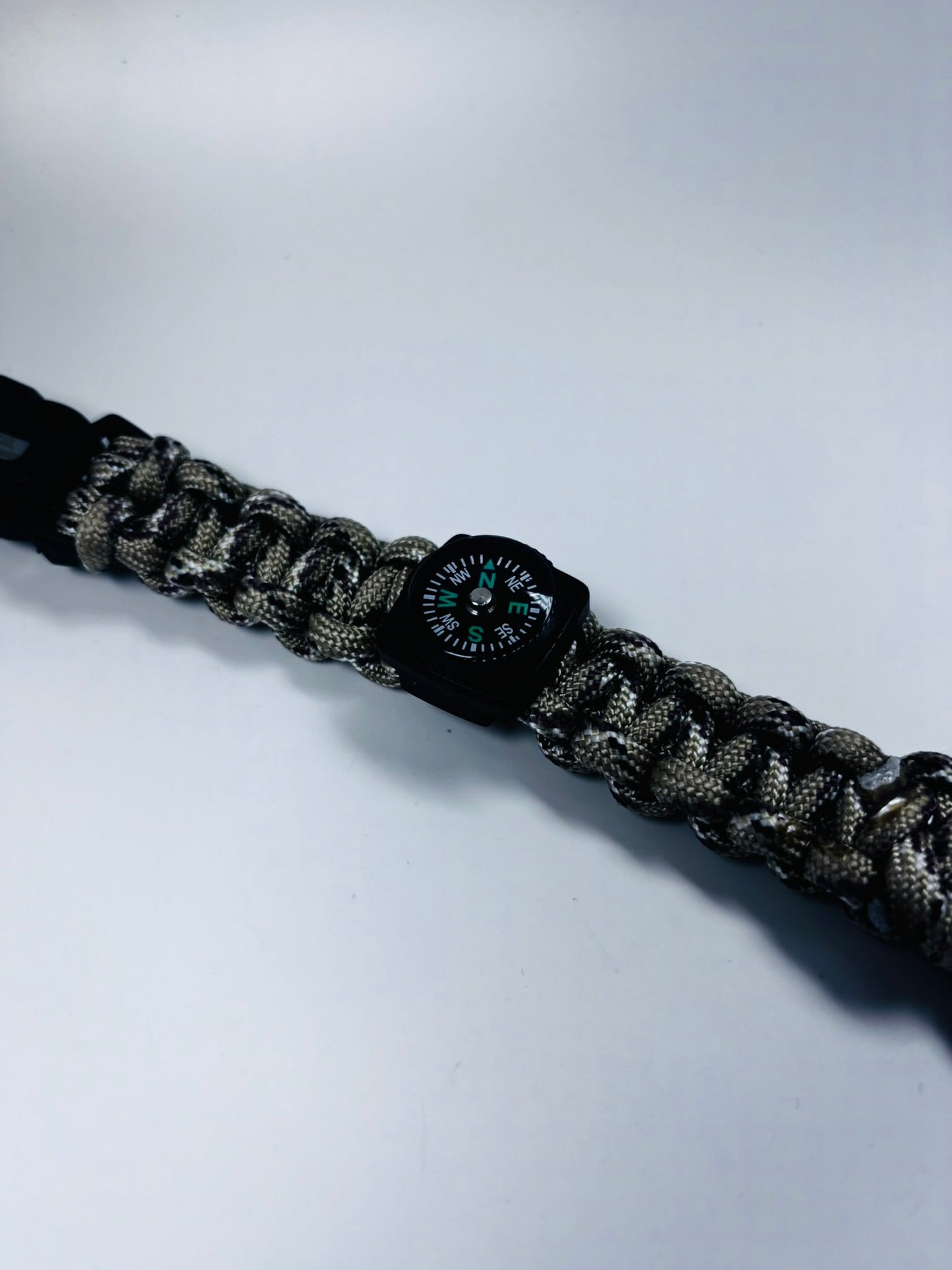 Porte-clés en paracorde Punisher (Sahara)