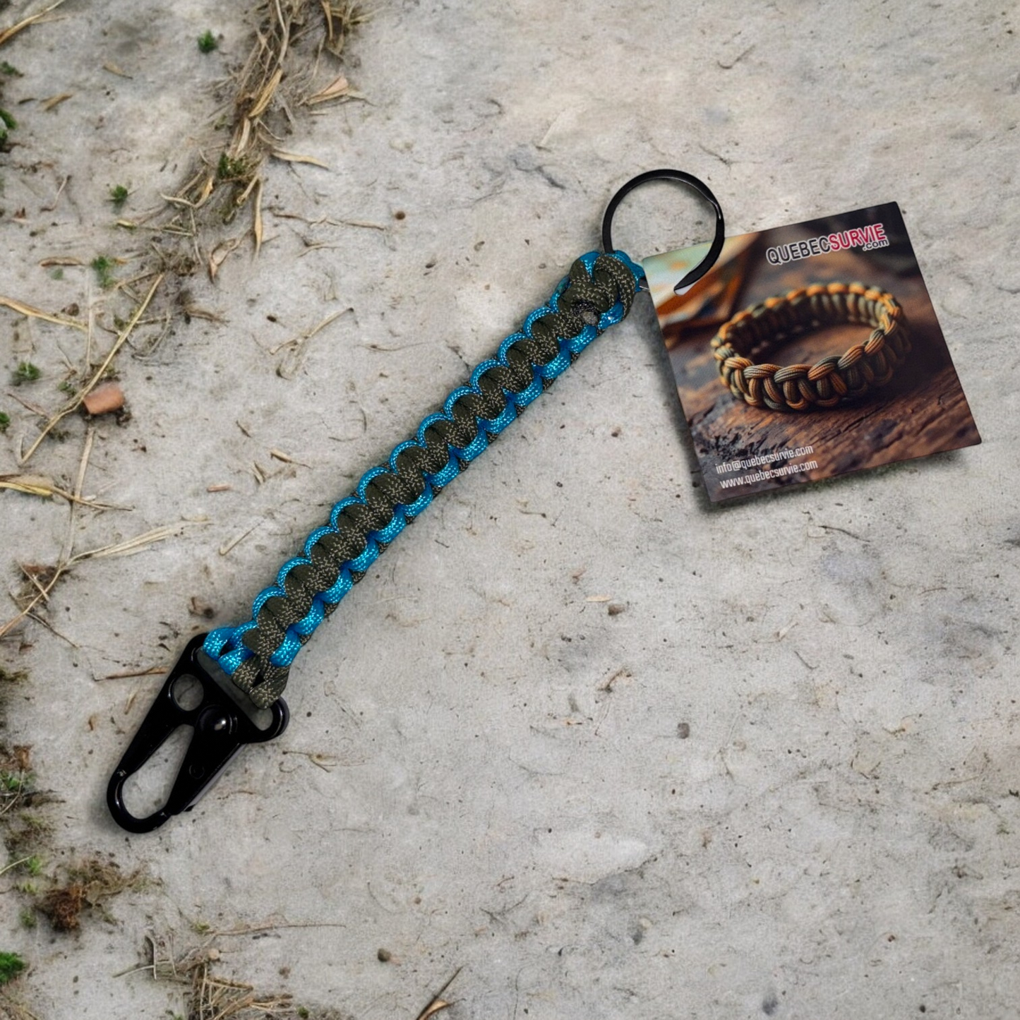 Paracord Keychain with Tactical Snap Hook ( Green+Blue )