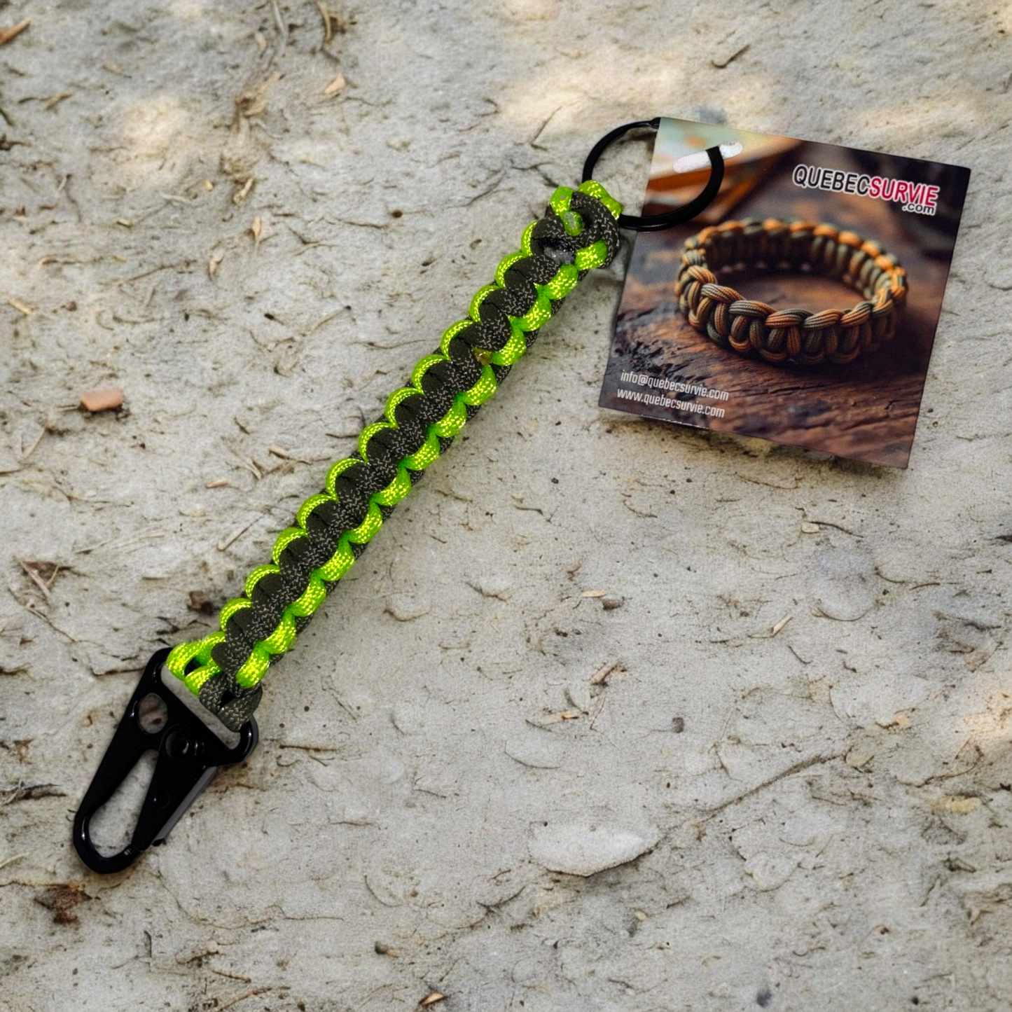 Paracord Keychain with Tactical Snap Hook ( Green+Fluo )