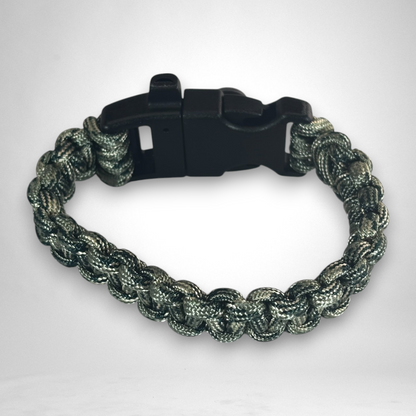 Bracelet de Survie en Paracorde 3 en 1 (Camouflage Forêt)